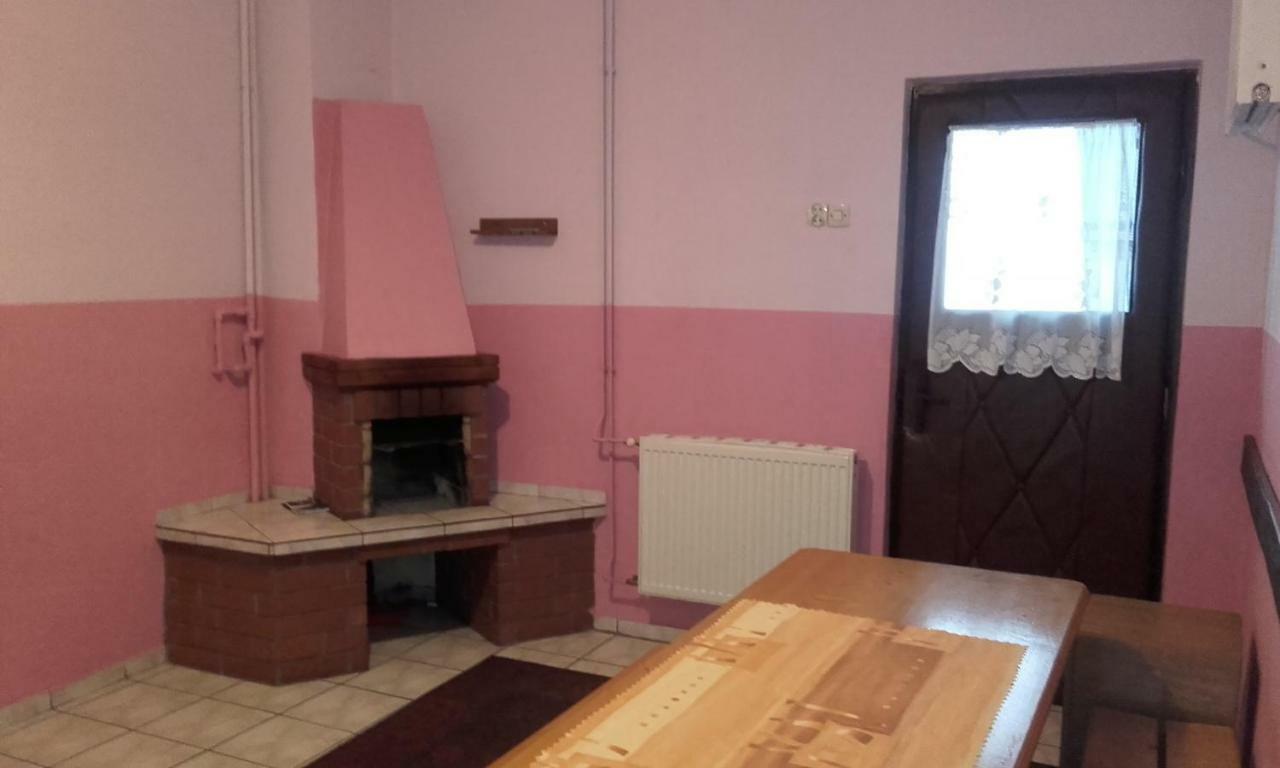 Pokoje Goscinne U Danuty Mizerna Εξωτερικό φωτογραφία